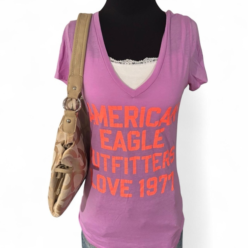 Vintage Y2K American Eagle purple graphic V neck size M